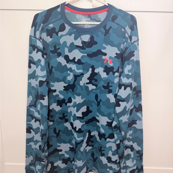 Under Armour Blue Camo Crewneck - Picture 2 of 2